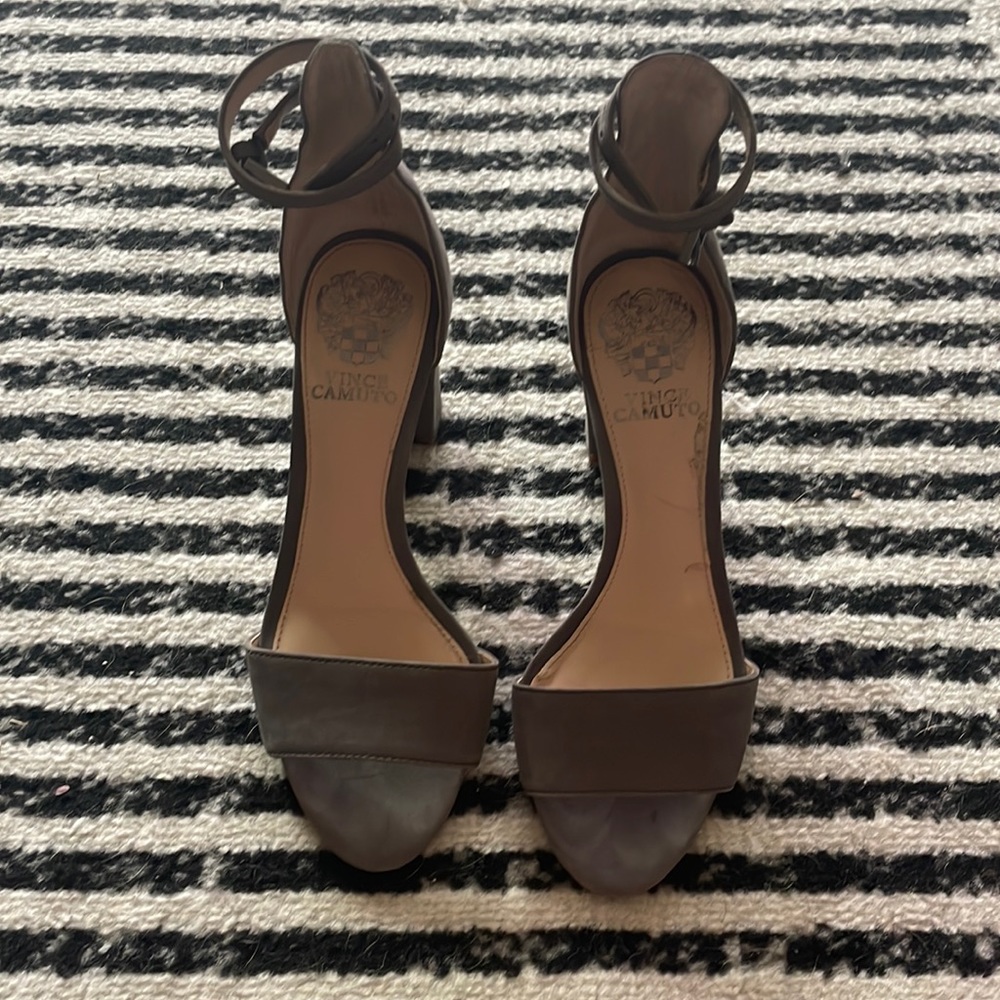 Gray suade size 5 Vince Camino Heel